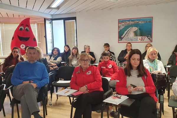 „Strategija uspješnosti dobrovoljnog davalaštva krvi“: Posljednja edukacija iz ciklusa održana u Splitu 